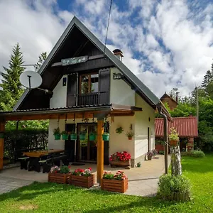 House Olga Crni Lug