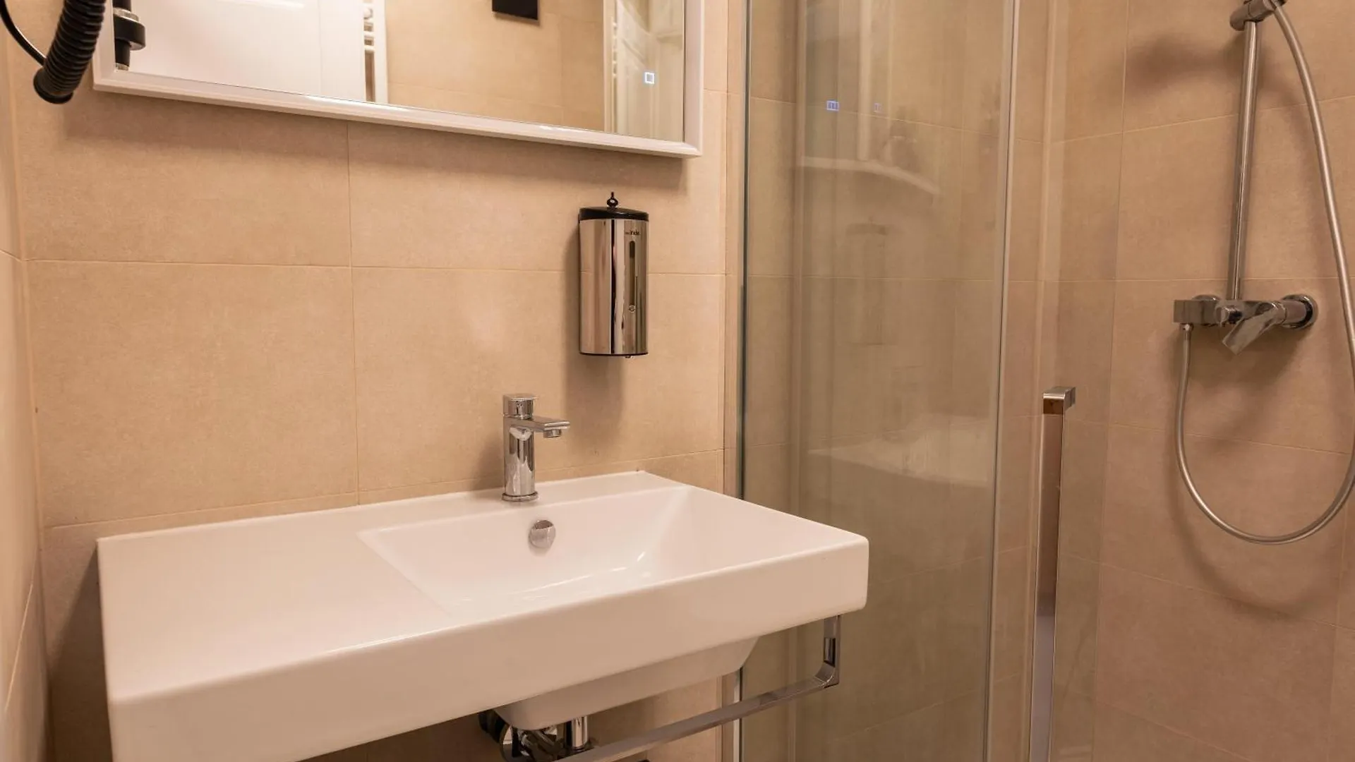 **** Hotel Pansion Risnjak Crni Lug Croatia